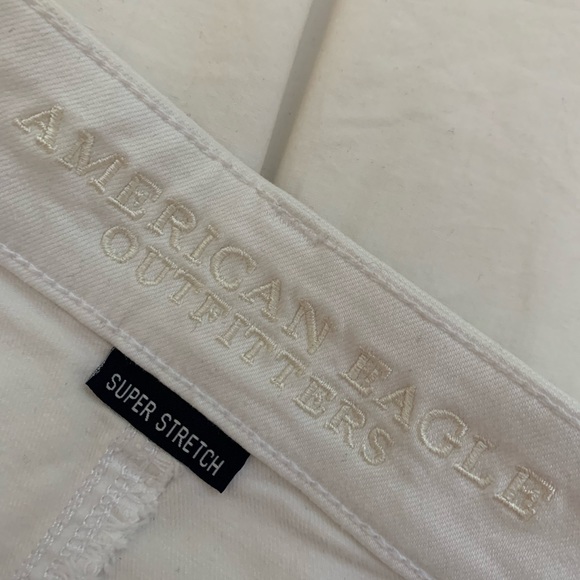 COPY - white denim shorts - Picture 3 of 4